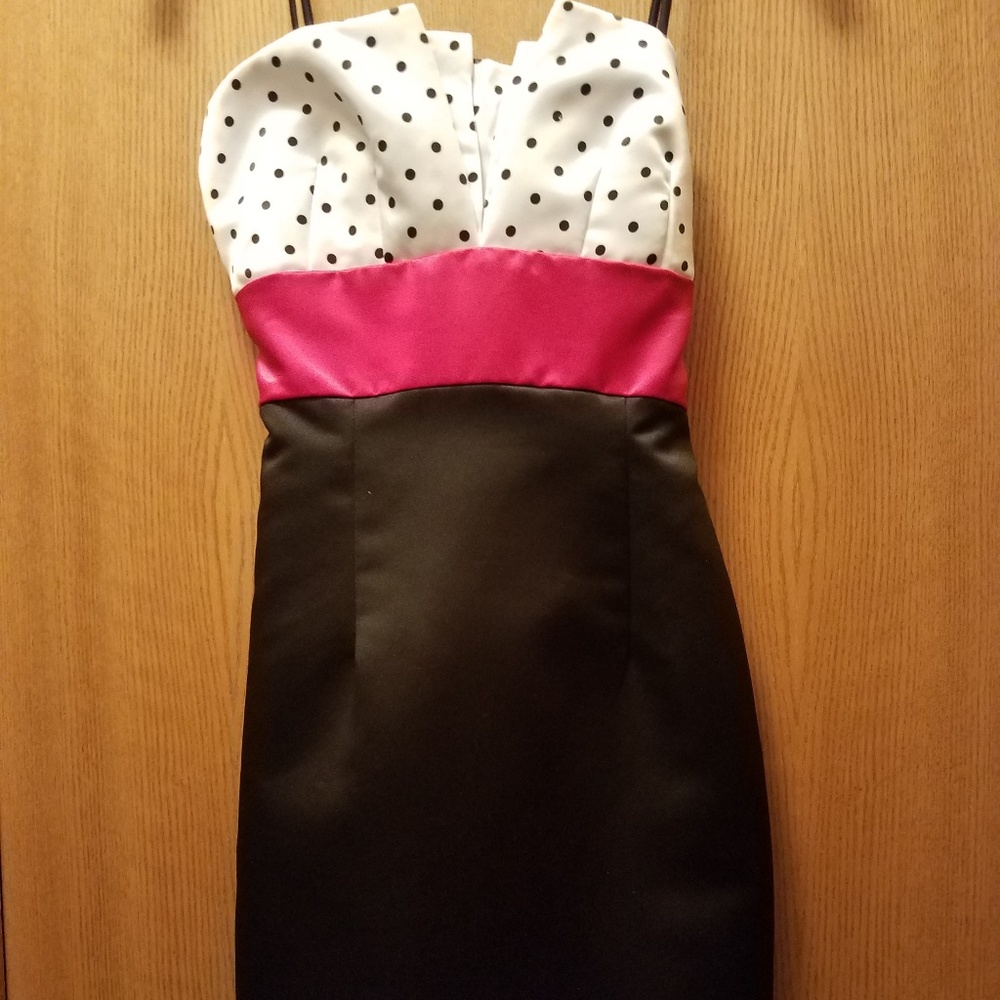 Sleeveless Dress